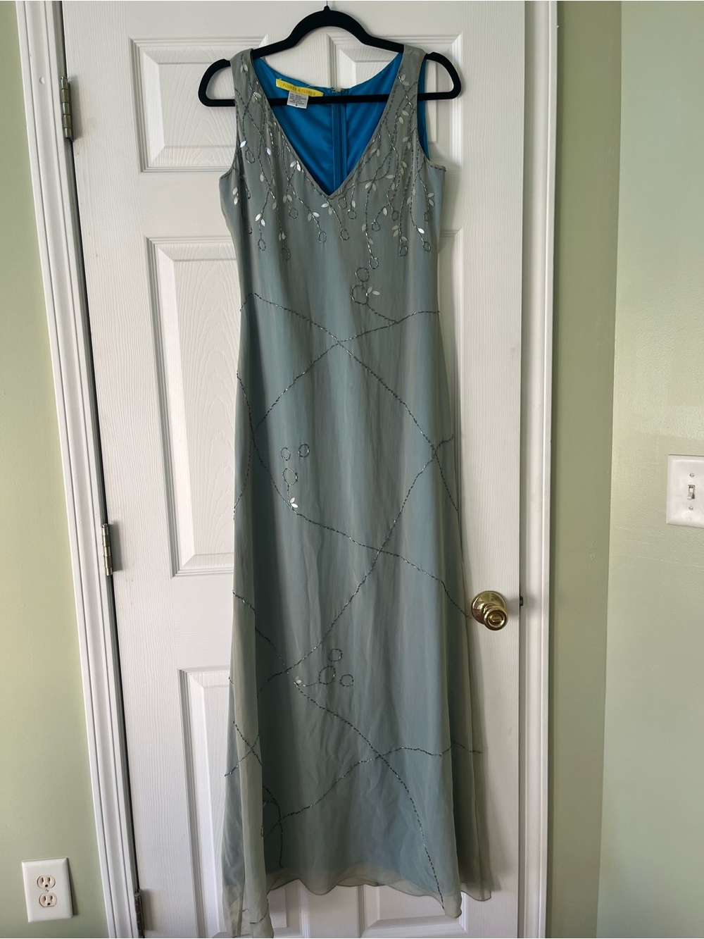Elegant Vintage Beaded Sage Green Evening Dress